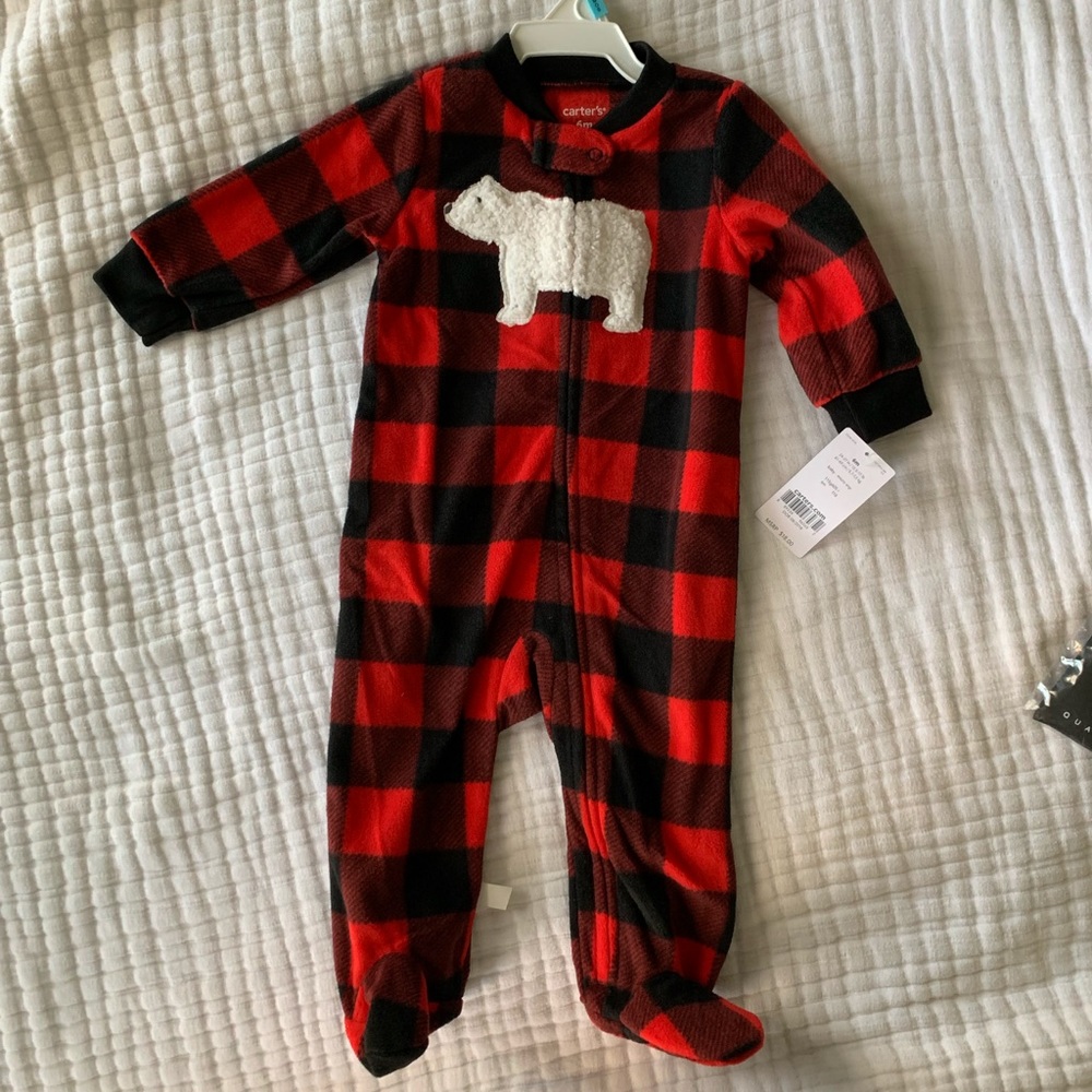 NWT Carter’s Fleece Footed Pajamas